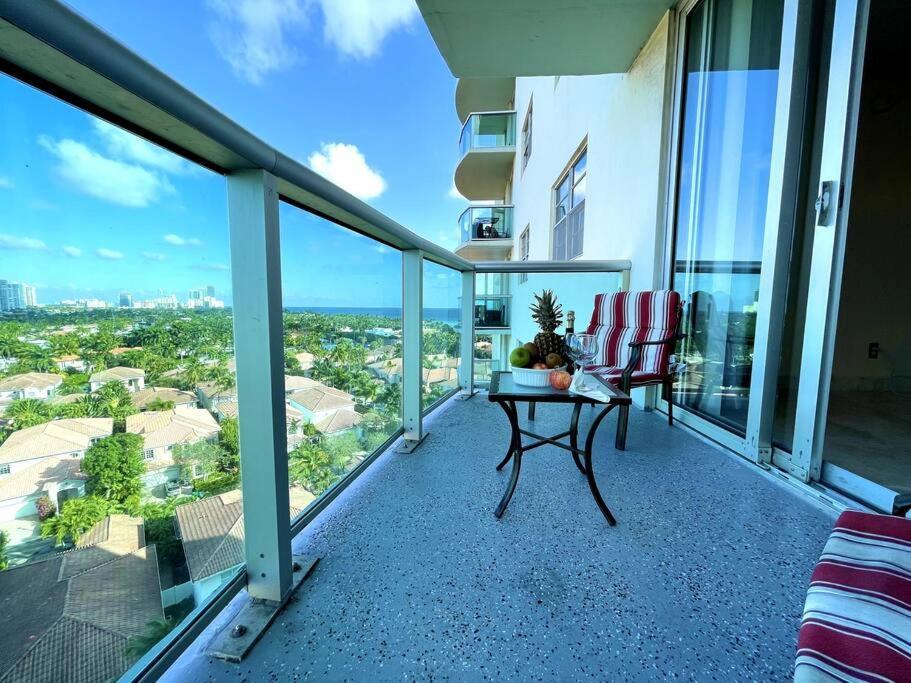 Miami Holiday Apartments Съни Айлс Бийч Екстериор снимка